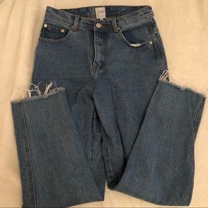 Princess Polly raw hem mom jeans!